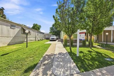 1488 N 550 W #19, Orem, UT 84057 - Photo 3
