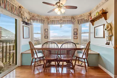 11722 S Cassowary Dr E, Sandy, UT 84092 - Photo 17