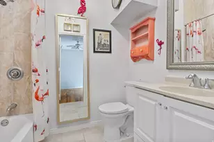 11722 S Cassowary Dr E, Sandy, UT 84092 - Photo 31