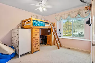 11722 S Cassowary Dr E, Sandy, UT 84092 - Photo 25