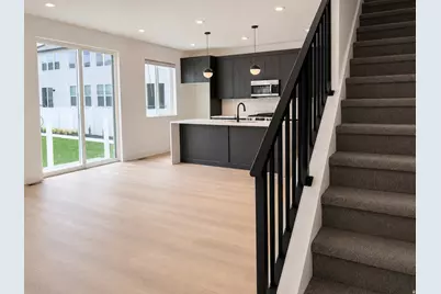 284 E Legacy Trail Ln S #4, Midvale, UT 84047 - Photo 9