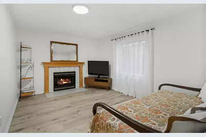 9847 S Tiger Eye Dr E, Sandy, UT 84094 - Photo 27