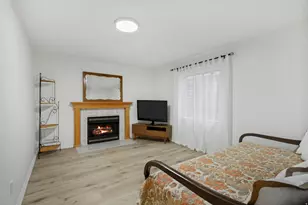 9847 S Tiger Eye Dr E, Sandy, UT 84094 - Photo 27