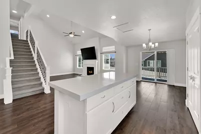 1568 E Cherry Ln, Layton, UT 84040 - Photo 11