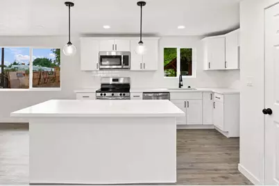 1366 W Parkway Ave S, Salt Lake City, UT 84119 - Photo 7