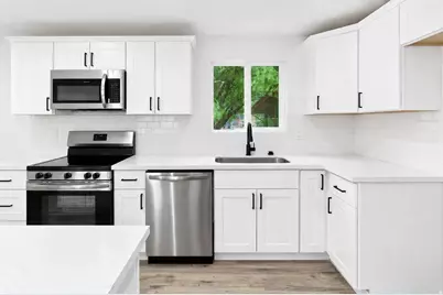1366 W Parkway Ave S, Salt Lake City, UT 84119 - Photo 5