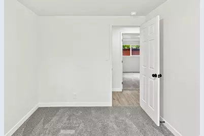 1366 W Parkway Ave S, Salt Lake City, UT 84119 - Photo 25