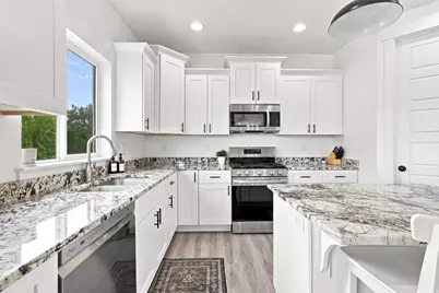 197 E 700 S #14, Lehi, UT 84043 - Photo 11