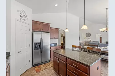 1201 S Shotley Bridge Dr, Syracuse, UT 84075 - Photo 9
