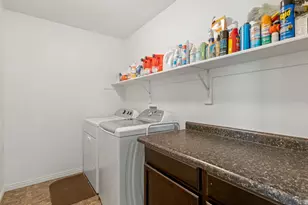 1201 S Shotley Bridge Dr, Syracuse, UT 84075 - Photo 15