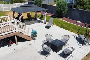 1201 S Shotley Bridge Dr, Syracuse, UT 84075 - Photo 33
