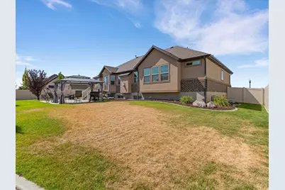 1201 S Shotley Bridge Dr, Syracuse, UT 84075 - Photo 37