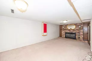 1545 N 300 W, Bountiful, UT 84010 - Photo 25