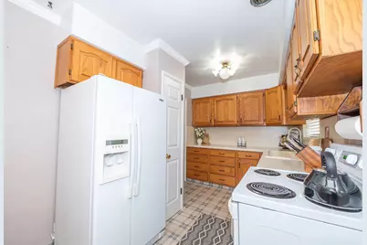 1545 N 300 W, Bountiful, UT 84010 - Photo 13