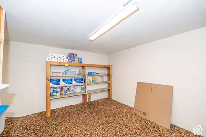 1545 N 300 W, Bountiful, UT 84010 - Photo 23
