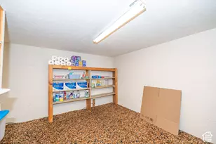 1545 N 300 W, Bountiful, UT 84010 - Photo 23