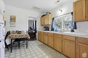 306 S 200 E, Enterprise, UT 84725 - Photo 7