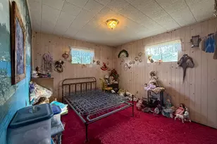 215 S 200 E, Elmo, UT 84521 - Photo 11