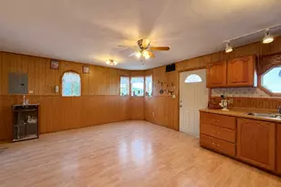 215 S 200 E, Elmo, UT 84521 - Photo 3