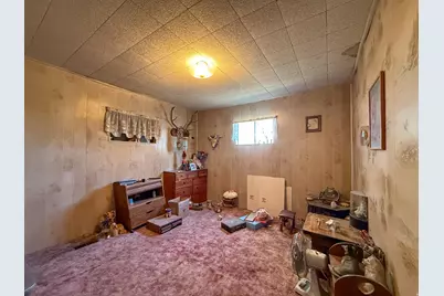 215 S 200 E, Elmo, UT 84521 - Photo 9