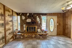 215 S 200 E, Elmo, UT 84521 - Photo 5