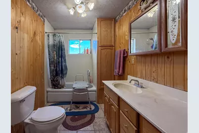 215 S 200 E, Elmo, UT 84521 - Photo 9