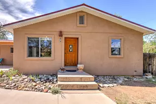 890 E Oak St, Moab, UT 84532 - Photo 7