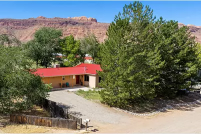 890 E Oak St, Moab, UT 84532 - Photo 33