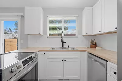 3103 W Westcove Dr S, West Valley, UT 84119 - Photo 17