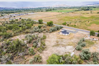 1920 N Vernal Ave, Vernal, UT 84078 - Photo 29