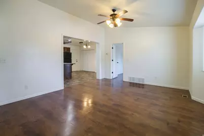 340 W Main St, Myton, UT 84052 - Photo 7