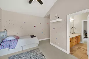 8391 S Lorimer Ln, Sandy, UT 84070 - Photo 21