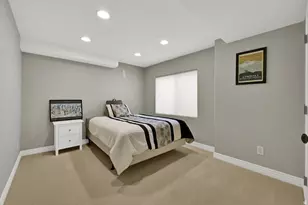 8391 S Lorimer Ln, Sandy, UT 84070 - Photo 23