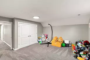 55 N Sierra Way, Layton, UT 84041 - Photo 43