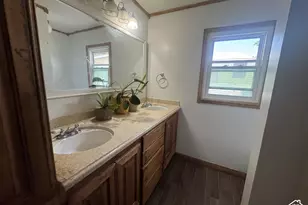 255 Flint St, Layton, UT 84041 - Photo 23