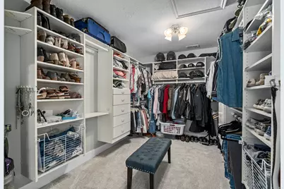 10927 S Lostwood Dr, Sandy, UT 84092 - Photo 23
