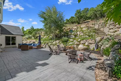 10927 S Lostwood Dr, Sandy, UT 84092 - Photo 45