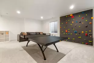 3382 E Jalais Hill Ln, Cottonwood Heights, UT 84093 - Photo 23