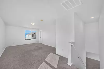 261 W Kestrel Dr, Saratoga Springs, UT 84045 - Photo 17