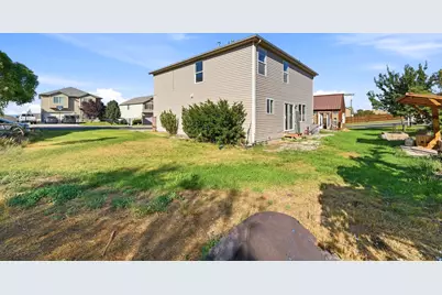 261 W Kestrel Dr, Saratoga Springs, UT 84045 - Photo 23