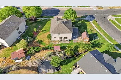 261 W Kestrel Dr, Saratoga Springs, UT 84045 - Photo 35