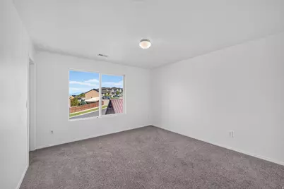 261 W Kestrel Dr, Saratoga Springs, UT 84045 - Photo 19
