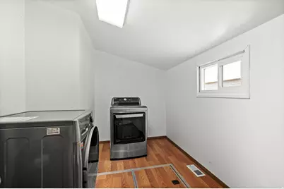 1082 N Capistrano Dr, Salt Lake City, UT 84116 - Photo 17