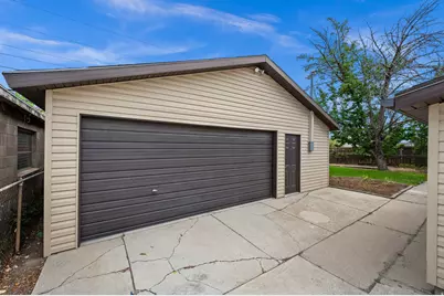 1082 N Capistrano Dr, Salt Lake City, UT 84116 - Photo 19