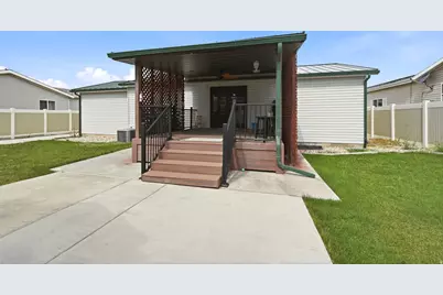 1051 S 900 W, Tooele, UT 84074 - Photo 37