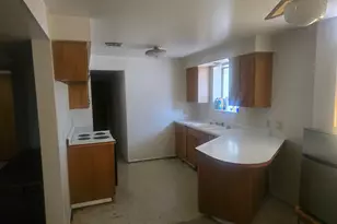 247 E Nicoletti Dr, Midvale, UT 84047 - Photo 15
