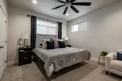 668 S 400 E, Clearfield, UT 84015 - Photo 17