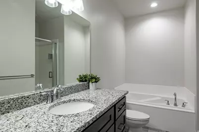 668 S 400 E, Clearfield, UT 84015 - Photo 21