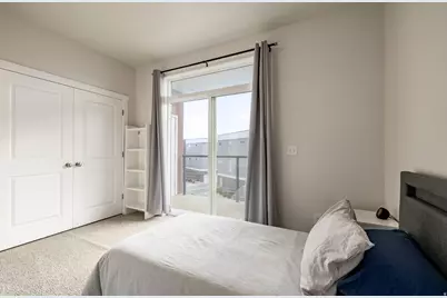668 S 400 E, Clearfield, UT 84015 - Photo 23