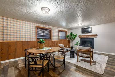 2325 W 5650 S, Roy, UT 84067 - Photo 13